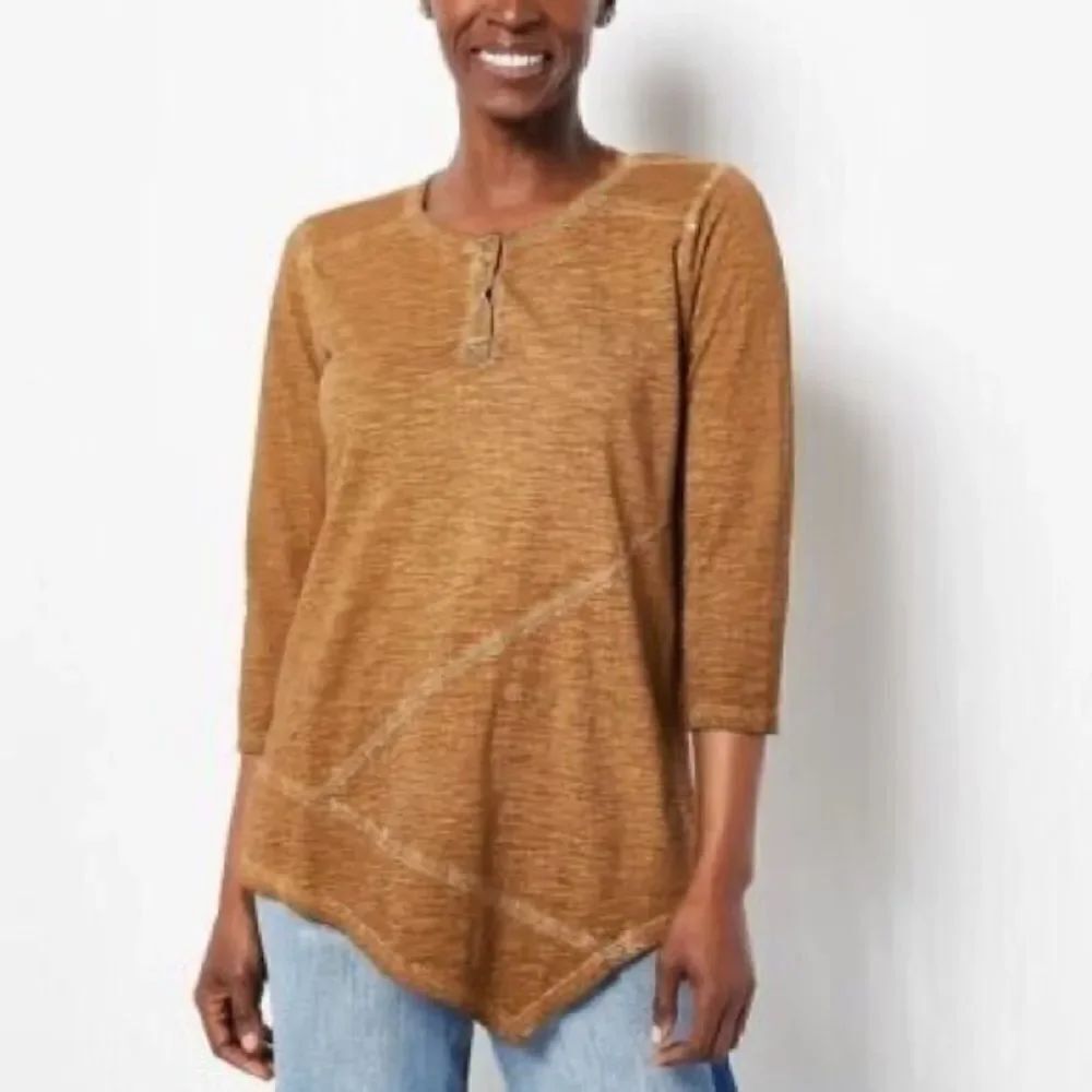 LOGO Lori Goldstein Distressed Cotton Slub 3/4 Sleeves Top